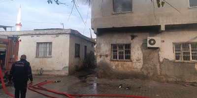 Adana'da şarja takılı tablet bir evi kullanılamaz hale getirdi