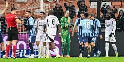 Adana Demirspor maçında Beşiktaş soyunma odasında tansiyon yükseldi