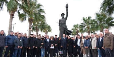 Şehit Asteğmen Kubilay, Kozan’da adına yapılan anıtın önünde anıldı