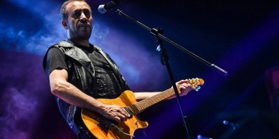 Haluk Levent hastaneye kaldırıldı