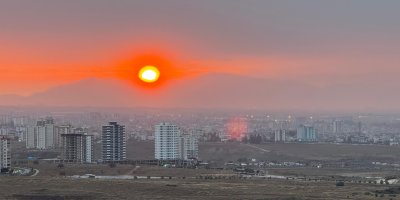 Gün doğumu kartpostallık görüntüler oluşturdu