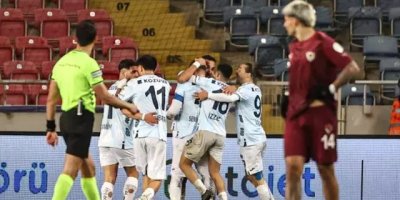 Adana Demirsporlu fırbolcu 16 yaşında Süper Lig tarihine geçti