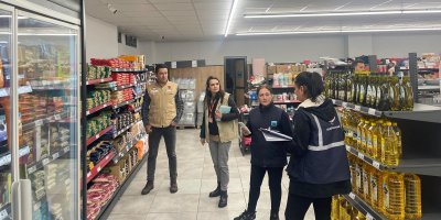 Adana’da işletmelere etiket, fiyat ve hijyen denetimi gerçekleştirildi