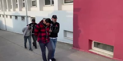 Adana'da yakalanan 8 torbacı tutuklandı, 17'si savcılık kararıyla serbest bırakıldı