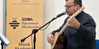 Adana'da Öğretmen Akademileri'nde bağlama çeşitleri anlatıldı
