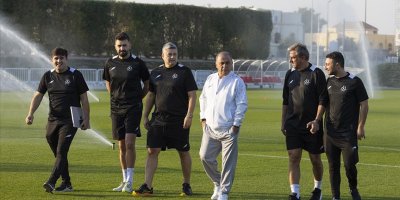 Fatih Terim, yeni takımıyla ilk antrenmanına çıktı