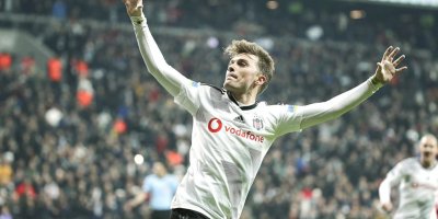 Taraftar Anlaşmaya Yakın: Eski Beşiktaşlı Yıldız, Adanaspor Yolunda