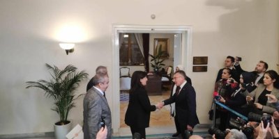 Dem Parti,Ak Parti ile görüşüyor! Heyette Ömer Çelik’te yer alıyor