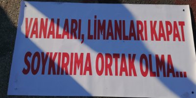 Direniş Çadırı ve Gökkuşağı Derneği Amerikan Konsolosluğu önünde