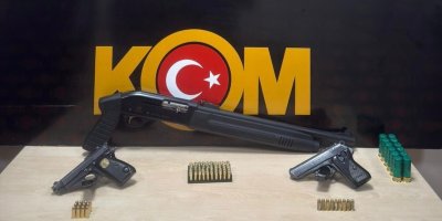 Adana'da silah ve mühimmat ticareti operasyonu