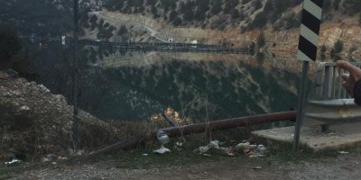 Saimbeyli'de baraja düşen otomobilin sürücüsü kayboldu