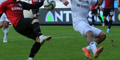 Adana Demirspor Gaziantep'te kaybetti