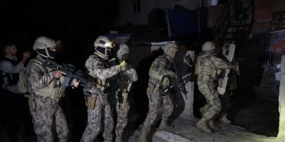 Adana'da torbacılara şafak operasyonu: 27 gözaltı kararı