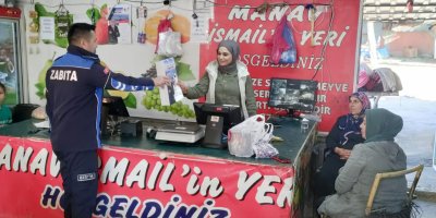 Yumurtalık Belediyesi, esnaf ve vatandaşlara eşantiyon ürünler dağıttı