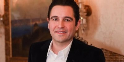 Hacı Sabancı’ya tweet davası! Hakaret içerikli paylaşımı yeniden yayınladı, 2 yıl 4 aya kadar hapsi istendi