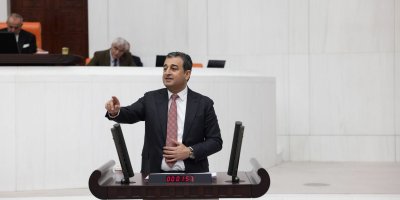 Burhanettin Bulut; ''Tutuklamalarla muhalefeti susturamayacaksınız''