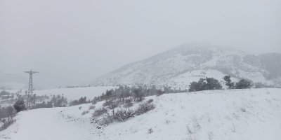 Adana'nın yüksek kesimlerinde kar yağışı etkili oldu