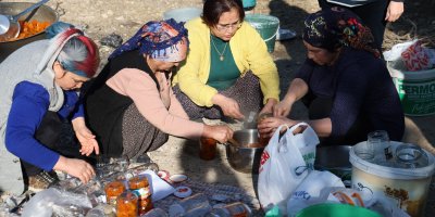 Bal kabakları imece usulü tatlıya dönüştü