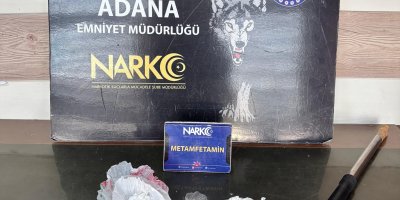 Süpürge sapında uyuşturucu ele geçirildi, 2 şüpheli tutuklandı