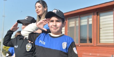 Atlı polis olmayı hayal eden Poyraz'ın çizdiği resim gerçeğe dönüştü