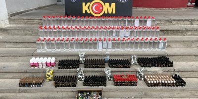 Adana'da 300 litre kaçak etil alkol ele geçirildi