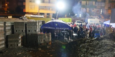 Adana’da depremlerde 13 bina yıkılırken, 418 kişi hayatını kaybetti