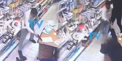 Üç kişinin ölümüyle sonuçlanan saldırıda yer alan iki kişi aranıyor