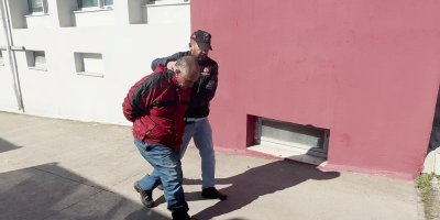 Motosikletinde 5 bin uyuşturucu hap ele geçirilen şüpheli, "İçici ve satıcı değilim, bana ait değil" dedi