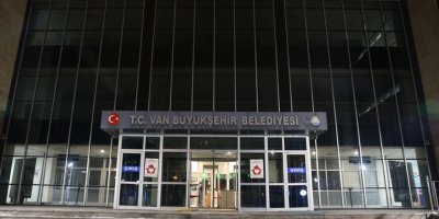 Van Büyükşehir Belediyesi’ne kayyum atandı