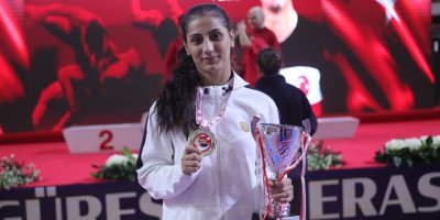 Kozan'dan, Türkiye Şampiyonluğuna!