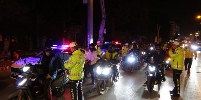 Kural tanımayan motosiklet sürücülerine ceza yağdı