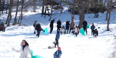 Adana'da köy usulü kayak şöleni
