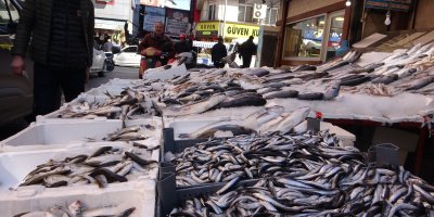 Adana'da Ramazan ayı öncesi alışveriş hareketliliği başladı
