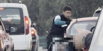 Işıklarda cam silenlerden rahatsız olan sürücüler valilikten yardım istedi