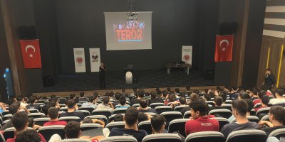 Polis öğrencilere çete ve terörden korunma yöntemlerini anlattı