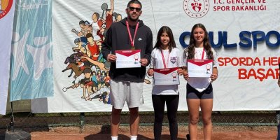 Gündoğdu Teniste Adana’yı temsil edecek