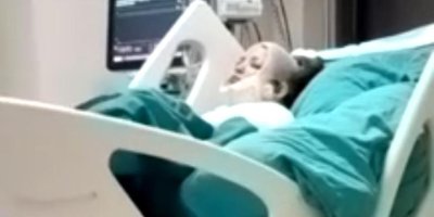 Okulda ısındığı sırada kıyafetleri tutuşan öğrenci ağır yaralandı