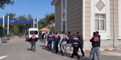 Adana'da "Evde Sabun Paketleme" ilanıyla dolandırıcılık: 5 tutuklama