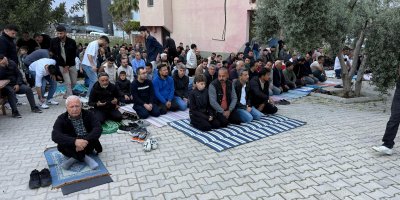 Adana'da dilenciler durumu fırsata çevirdi