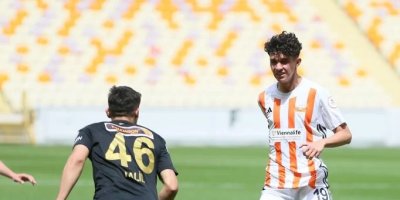 Adanaspor deplasmanda patladı