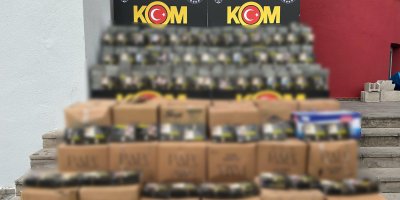 Adana'da Kaçakçılık Operasyonu: 90 bin adet mükerrer bandrol ele geçirildi