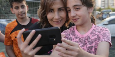 Seyhan Belediye Başkanı Oya Tekin, sporcular ve aileleriyle bir araya geldi