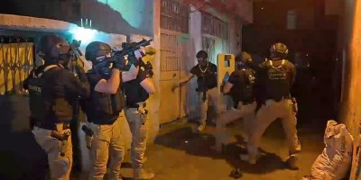 Adana'da DEAŞ'ın uyuyan hücresine operasyon: 6 kişi gözaltına alındı