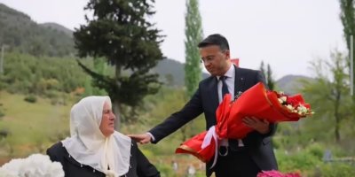 Şehit annesi: "Devletimiz oğlumun yokluğunu bana aratmamak için hep yanımda oldu"