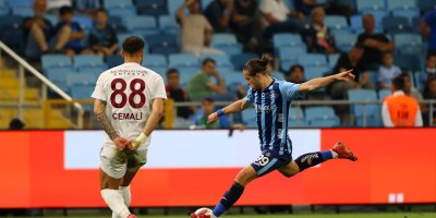 Şimşekler kendi evinde farklı mağlup oldu