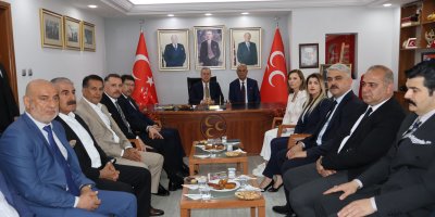 MHP Genel Başkan Yardımcısı Sadir Durmaz’dan MHP Adana İl Başkanı Yusuf Kanlı’ya ziyaret