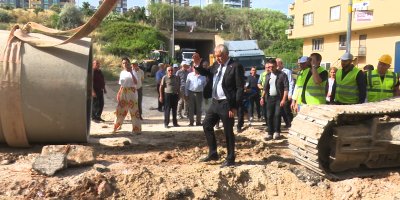 Adana'da bir mahalleye daha yağmur suyu hattı inşa ediliyor