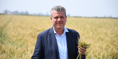 "Çiftçi üretemezse aç kalırız"