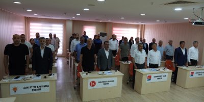 Ceyhan Belediye Meclisi’nden Başkan Kadir Aydar’a destek mesajı