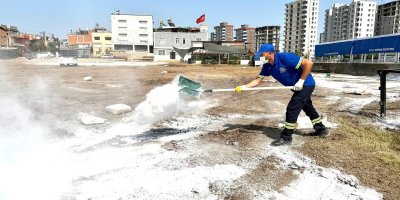 Seyhan'da bayram sonrası kapsamlı temizlik yapıldı
